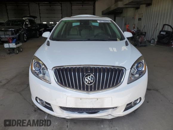 2015 Buick Verano Group z VIN 1G4PS5SK1F4211175, wystawiony jako Copart lot #61166205 z przebiegiem 58 794 mil mil oraz Czysty tytuł • Clean title. Historia ofert i sprzedaży dostępna na DreamBid. Obrazek 5.