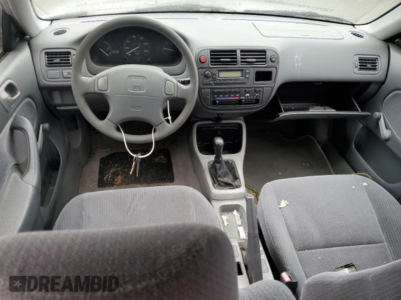 1996 Honda Civic DX z VIN 2HGEJ6521TH548106, wystawiony jako Copart lot #62088455 z przebiegiem 195 790 mil mil oraz Czysty tytuł • Clean title. Historia ofert i sprzedaży dostępna na DreamBid. Obrazek 8.