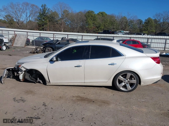 2014 Chevrolet Malibu LTZ with VIN 1G11J5SX7EF204252, listed as a IAAI auction lot 41439734 with 193,123 mi miles. Bid and sale history available at carsss.com. Image 14.