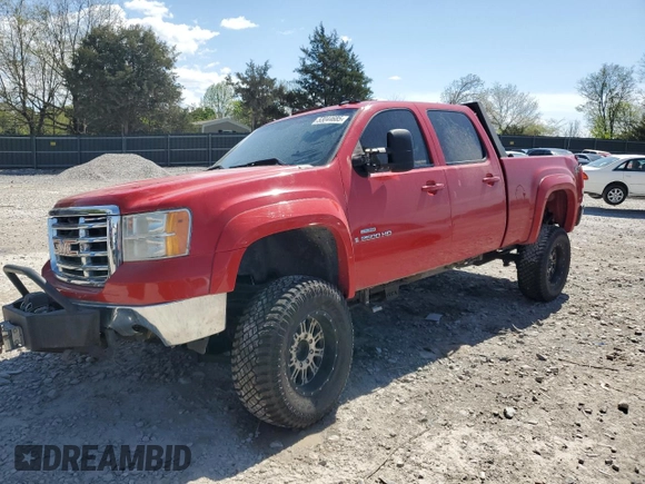 2009 GMC Sierra 2500HD SLT z VIN 1GTHK63689F171542, wystawiony jako Copart lot #53044685 z przebiegiem 252 999 mil mil oraz Szkoda całkowita • Salvage title. Historia ofert i sprzedaży dostępna na DreamBid. Obrazek 1.