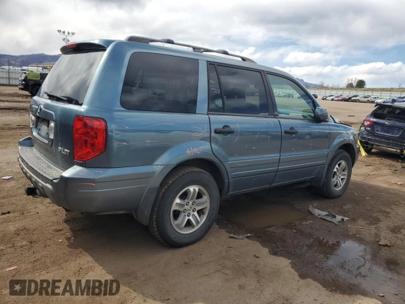 2005 Honda Pilot EX with VIN 2HKYF18475H555066, listed as a Copart auction lot 51429515 with 211,790 mi miles and Salvage Title. Bid and sale history available at carsss.com. Image 3.