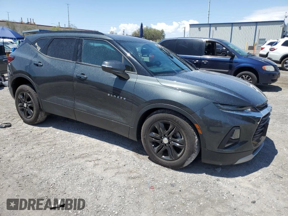 2020 Chevrolet Blazer LT z VIN 3GNKBHRS8LS618077, wystawiony jako Copart lot #60150015 z przebiegiem 62 064 mil mil oraz Szkoda całkowita • Salvage title. Historia ofert i sprzedaży dostępna na DreamBid. Obrazek 4.