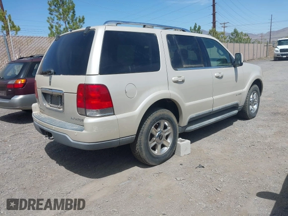 2005 Lincoln Aviator with VIN 5LMEU88H05ZJ25627, listed as a IAAI auction lot 42090181 with 96,694 mi miles and . Bid and sale history available at DreamBid. Image 4.