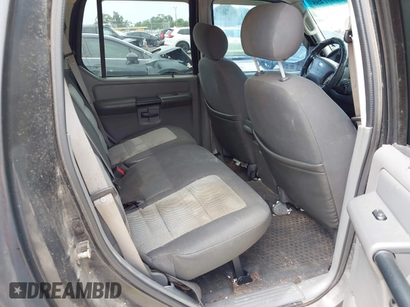 2005 Ford Explorer Sport Trac XLS with VIN 1FMZU67K95UB78118, listed as a IAAI auction lot 42637255 with 175,089 mi miles and . Bid and sale history available at DreamBid. Image 8.