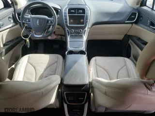 2019 Lincoln Nautilus Reserve with VIN 2LMPJ8L91KBL62781, listed as a Copart auction lot 45805395 with 0 mi miles and Salvage Title. Bid and sale history available at carsss.com. Image 8.