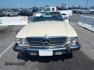1987 Mercedes-Benz 560 SL с VIN WDBBA48D2HA061438, выставлен на аукционе IAAI как лот 42419798 с пробегом 123 332 миль миль и . История ставок и продаж доступна на DreamBid. Изображение 12.