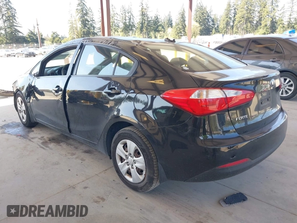 2015 Kia Forte LX with VIN KNAFK4A60F5290540, listed as a IAAI auction lot 42046059 with 107,232 mi miles. Bid and sale history available at carsss.com. Image 3.