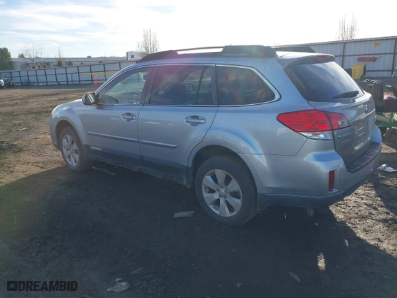 2012 Subaru Outback 2.5i Prem with VIN 4S4BRBGC5C3237754, listed as a IAAI auction lot 41712603 with 224,248 mi miles. Bid and sale history available at carsss.com. Image 3.