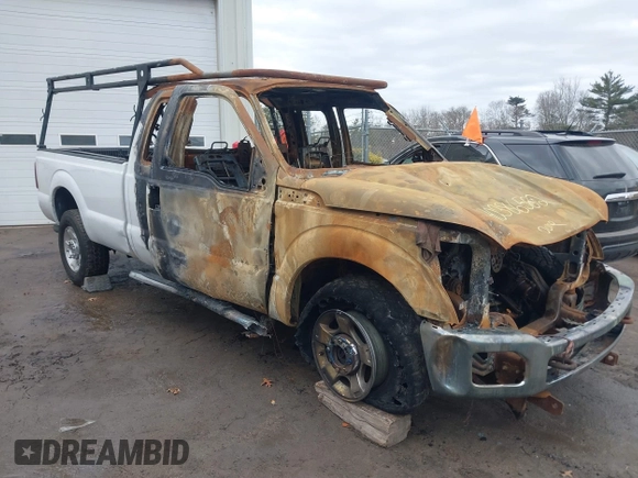 2016 Ford Super Duty F-250 SRW XLT with VIN 1FT7X2B63GED44040, listed as a IAAI auction lot 40386582 with 1 mi miles. Bid and sale history available at carsss.com. Image 1.
