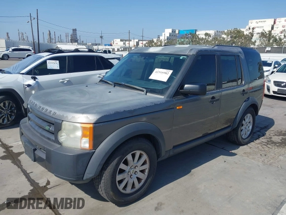 2006 Land Rover LR3 SE with VIN SALAE25406A403064, listed as a IAAI auction lot 42595982 with 236,497 mi miles and . Bid and sale history available at DreamBid. Image 2.