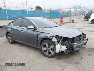2019 Nissan Altima SV z VIN 1N4BL4DV4KC100672, wystawiony jako IAAI lot #41895429 z przebiegiem 58 302 mil mil oraz . Historia ofert i sprzedaży dostępna na DreamBid. Obrazek 1.