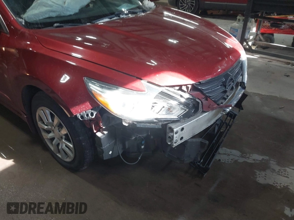 2016 Nissan Altima 2.5 S with VIN 1N4AL3AP7GN385617, listed as a IAAI auction lot 41317018 with 112,238 mi miles. Bid and sale history available at carsss.com. Image 14.