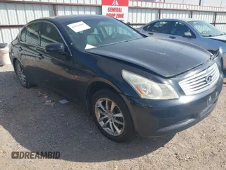2008 Infiniti G35 Sedan x with VIN JNKBV61F58M271235, listed as a IAAI auction lot 41670009 with 205,074 mi miles. Bid and sale history available at carsss.com. Image 1.