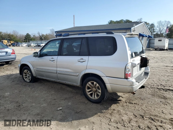 2004 Suzuki XL-7 LX with VIN JS3TY92V744104987, listed as a Copart auction lot 43455315 with 211,431 mi miles and Salvage Title. Bid and sale history available at carsss.com. Image 2.