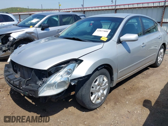 2011 Nissan Altima S with VIN 1N4AL2AP8BN488922, listed as a IAAI auction lot 42037880 with 253,998 mi miles and . Bid and sale history available at carsss.com. Image 18.
