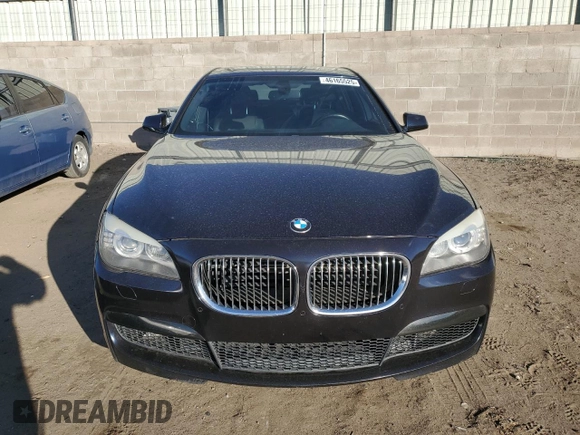 2011 BMW 7 Series 750i with VIN WBAKA8C56BCY36700, listed as a Copart auction lot 46165525 with 152,027 mi miles and Clean title. Bid and sale history available at DreamBid. Image 5.