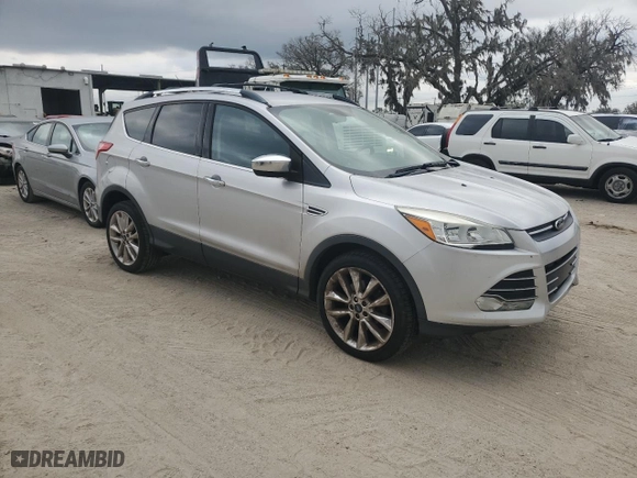 2016 Ford Escape SE with VIN 1FMCU9GX3GUC71948, listed as a Copart auction lot 83154734 with 119,037 mi miles and Clean Title. Bid and sale history available at carsss.com. Image 4.