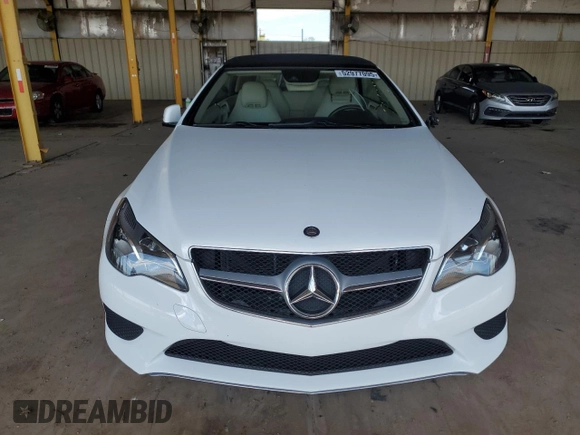 2014 Mercedes-Benz E 350 with VIN WDDKK5KF0EF281647, listed as a Copart auction lot 52977095 with 73,345 mi miles and Salvage Title. Bid and sale history available at DreamBid. Image 5.