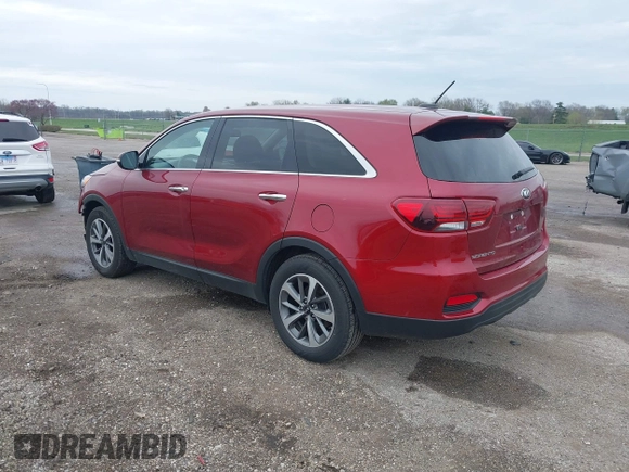 2020 Kia Sorento LX V6 with VIN 5XYPG4A52LG669865, listed as a IAAI auction lot 41897963 with 83,483 mi miles. Bid and sale history available at carsss.com. Image 3.
