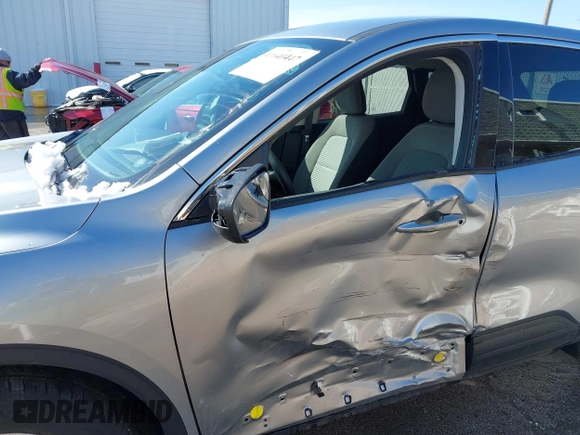 2021 Ford Escape SE с VIN 1FMCU9G61MUB20836, выставлен на аукционе IAAI как лот 41840447 с пробегом 42 158 миль миль и . История ставок и продаж доступна на DreamBid. Изображение 6.