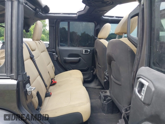 2020 Jeep Wrangler Unlimited Sport S with VIN 1C4HJXDN7LW113735, listed as a IAAI auction lot 42639884 with 48,736 mi miles and . Bid and sale history available at DreamBid. Image 8.