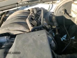 2014 Chevrolet Silverado 1500 LT с VIN 3GCUKREHXEG371376, выставлен на аукционе Copart как лот 82847144 с пробегом 182 782 миль миль и Списание • Salvage title. История ставок и продаж доступна на DreamBid. Изображение 17.