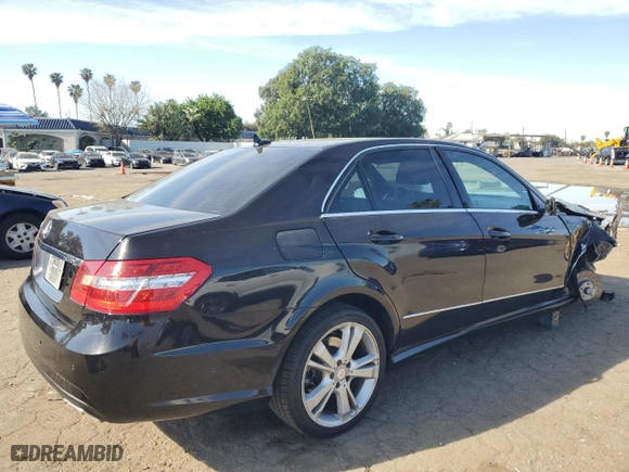 2013 Mercedes-Benz E-Class E 350 Luxury with VIN WDDHF5KB4DA676258, listed as a Copart auction lot 50431465 with 102,305 mi miles and Salvage Title. Bid and sale history available at carsss.com. Image 3.