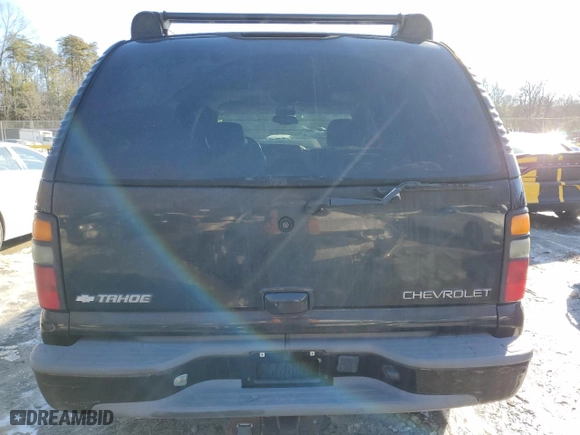 2005 Chevrolet Tahoe Z71 with VIN 1GNEK13T45R153826, listed as a Copart auction lot 87712455 with 244,533 mi miles and Salvage Title. Bid and sale history available at carsss.com. Image 6.