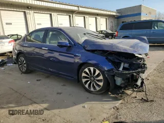 2017 Honda Accord Touring z VIN JHMCR6F71HC018946, wystawiony jako Copart lot #49034725 z przebiegiem 94 985 mil mil oraz Szkoda całkowita • Salvage title. Historia ofert i sprzedaży dostępna na DreamBid. Obrazek 4.