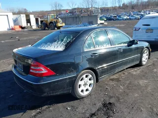 2005 Mercedes-Benz C 240 with VIN WDBRF81J65F649770, listed as a IAAI auction lot 41624644 with 185,722 mi miles and . Bid and sale history available at DreamBid. Image 4.