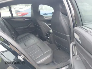 2020 BMW M5 Competition z VIN WBSJF0C08LCD72764, wystawiony jako IAAI lot #41739116 z przebiegiem 36 013 mil mil oraz . Historia ofert i sprzedaży dostępna na DreamBid. Obrazek 8.
