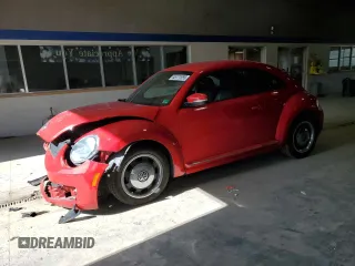 2012 Volkswagen Beetle 2.5L PZEV with VIN 3VWJP7AT5CM600979, listed as a Copart auction lot 45771955 with 122,365 mi miles and Salvage Title. Bid and sale history available at carsss.com. Image 1.