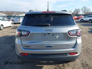 2023 Jeep Compass Latitude Lux с VIN 3C4NJDFNXPT502492, выставлен на аукционе IAAI как лот 41597253 с пробегом 18 747 миль миль и . История ставок и продаж доступна на DreamBid. Изображение 16.