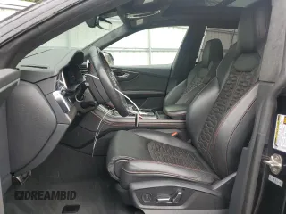 2021 Audi RS Q8 z VIN WU1ARBF12MD011914, wystawiony jako Copart lot #58543615 z przebiegiem Nie podano mil oraz Szkody całkowita. Historia ofert i sprzedaży dostępna na DreamBid. Obrazek 7.