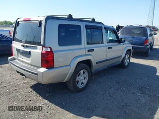 2006 Jeep Commander z VIN 1J8HG48N16C363512, wystawiony jako IAAI lot #41991213 z przebiegiem 205 757 mil mil oraz . Historia ofert i sprzedaży dostępna na DreamBid. Obrazek 4.