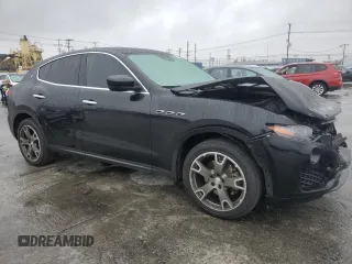 2017 Maserati Levante z VIN ZN661XUA0HX238614, wystawiony jako Copart lot #43611135 z przebiegiem 96 417 mil mil oraz Szkoda całkowita • Salvage title. Historia ofert i sprzedaży dostępna na DreamBid. Obrazek 4.