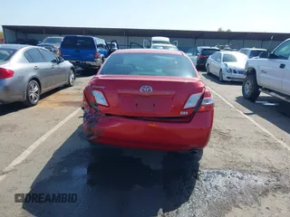 2007 Toyota Camry z VIN JTNBB46K673009891, wystawiony jako IAAI lot #42161828 z przebiegiem 220 292 mil mil oraz . Historia ofert i sprzedaży dostępna na DreamBid. Obrazek 6.