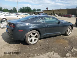 2010 Chevrolet Camaro 2LT z VIN 2G1FC1EV7A9227925, wystawiony jako Copart lot #58292885 z przebiegiem 86 884 mil mil oraz Szkoda całkowita • Salvage title. Historia ofert i sprzedaży dostępna na DreamBid. Obrazek 3.