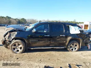 2012 Chevrolet Suburban LT with VIN 1GNSCJE06CR328478, listed as a IAAI auction lot 41339274 with 339,974 mi miles. Bid and sale history available at carsss.com. Image 15.