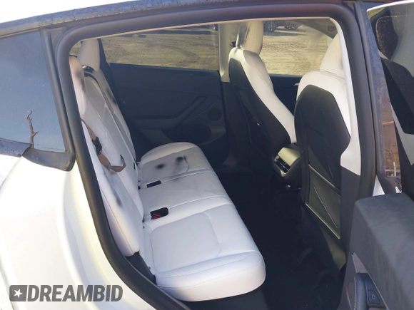 2022 Tesla Model Y Long Range with VIN 7SAYGDEE4NF532678, listed as a IAAI auction lot 41761130 with Not Provided miles and . Bid and sale history available at carsss.com. Image 8.