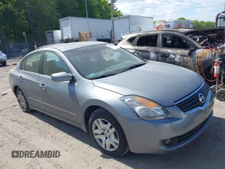 2009 Nissan Altima 2.5 z VIN 1N4AL21E89N425568, wystawiony jako IAAI lot #42257775 z przebiegiem 197 096 mil mil oraz . Historia ofert i sprzedaży dostępna na DreamBid. Obrazek 1.
