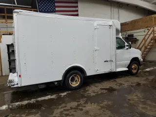 2014 Ford Econoline Commercial with VIN 1FDXE4FS2EDA11562, listed as a Copart auction lot 47995935 with 195,900 mi miles and Clean Title. Bid and sale history available at carsss.com. Image 3.
