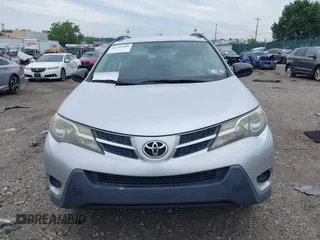 2013 Toyota RAV4 LE z VIN 2T3BFREV4DW109594, wystawiony jako IAAI lot #42705888 z przebiegiem 50 527 mil mil oraz . Historia ofert i sprzedaży dostępna na DreamBid. Obrazek 13.