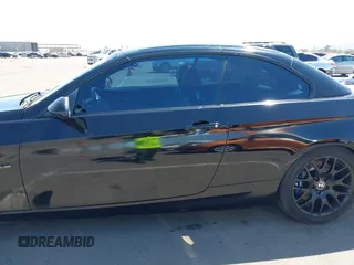 2008 BMW 3 Series 335i with VIN WBAWL73568PX51914, listed as a IAAI auction lot 41987366 with 135,640 mi miles and . Bid and sale history available at carsss.com. Image 13.