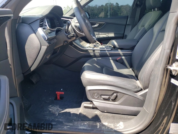 2022 Audi Q8 Prestige with VIN WA1FVBF13ND004495, listed as a Copart auction lot 57513304 with 32,880 mi miles and Salvage Title. Bid and sale history available at carsss.com. Image 7.