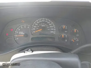 2004 Chevrolet Silverado 1500 Work Truck with VIN 1GCEC19X54Z276808, listed as a IAAI auction lot 41930248 with 223,271 mi miles. Bid and sale history available at carsss.com. Image 7.