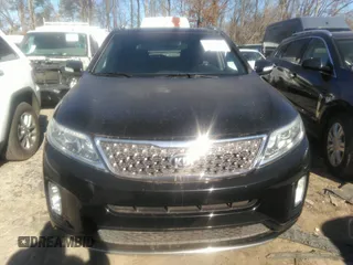 2014 Kia Sorento SX Limited with VIN 5XYKW4A74EG451217, listed as a IAAI auction lot 41358018 with 284,588 mi miles. Bid and sale history available at carsss.com. Image 12.