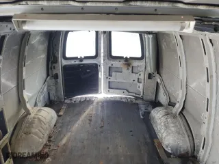 2008 GMC Savana Cargo Van with VIN 1GTGG25C781183640, listed as a Copart auction lot 89340295 with 248,598 mi miles and Clean Title. Bid and sale history available at carsss.com. Image 10.