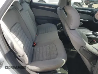 2016 Ford Fusion S z VIN 3FA6P0G74GR368996, wystawiony jako Copart lot #53351585 z przebiegiem 104 089 mil mil oraz Nie do naprawy • Non repairable. Historia ofert i sprzedaży dostępna na DreamBid. Obrazek 11.