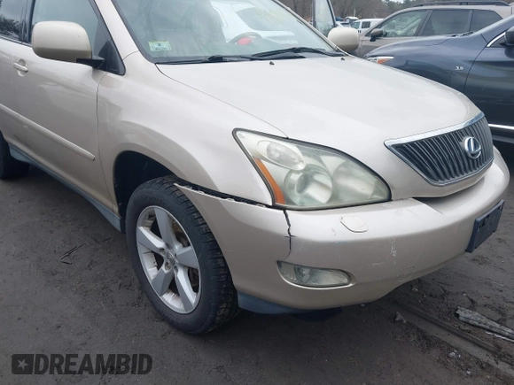 2005 Lexus RX 330 with VIN 2T2HA31U25C084527, listed as a IAAI auction lot 41689667 with 173,842 mi miles. Bid and sale history available at carsss.com. Image 6.